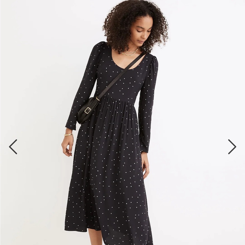 Alicia Long-Sleeve Scoopneck Midi Dress in Night Stars